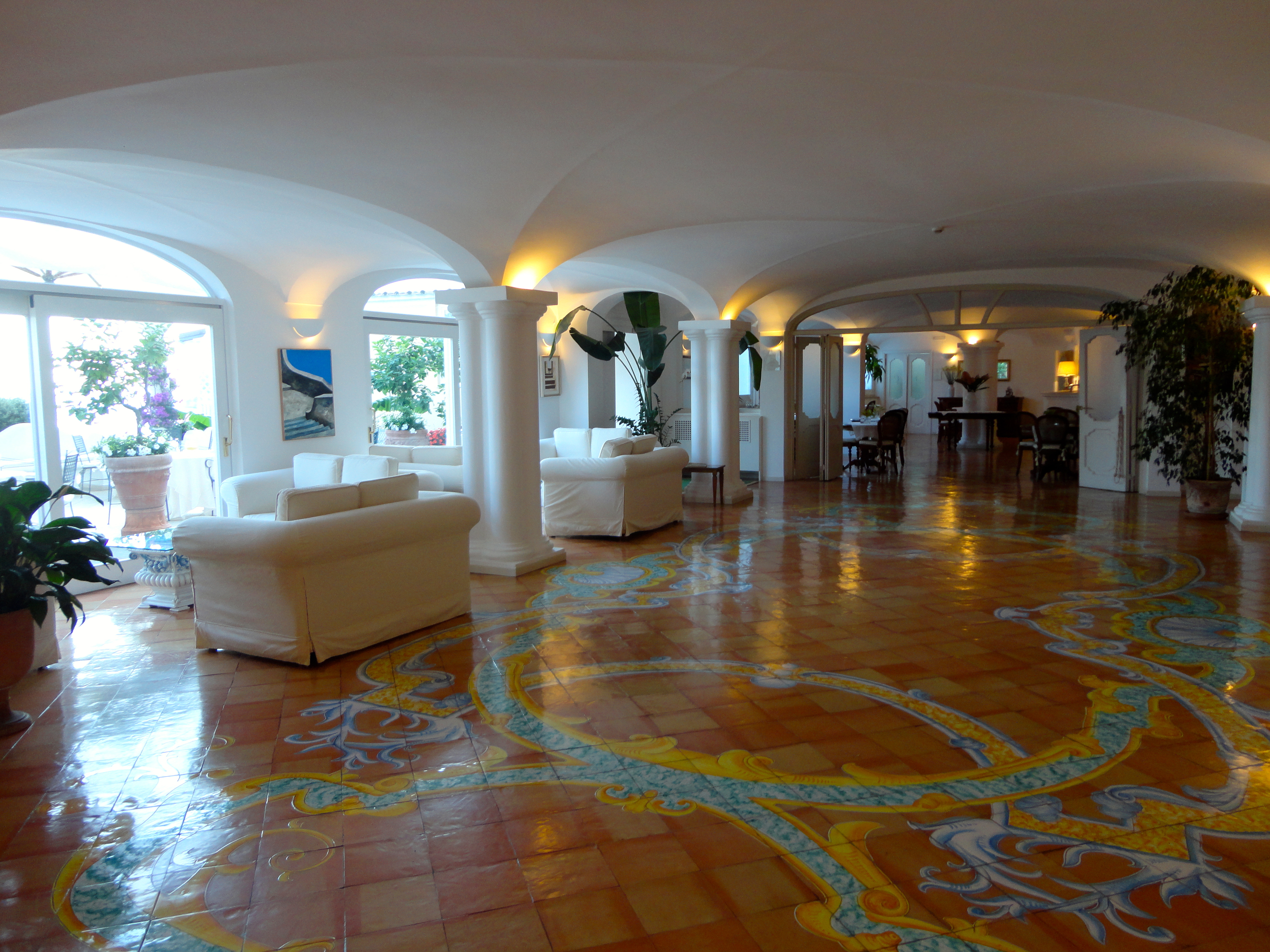 Hotel Marincanto Positano Lobby View to Breakfast Room