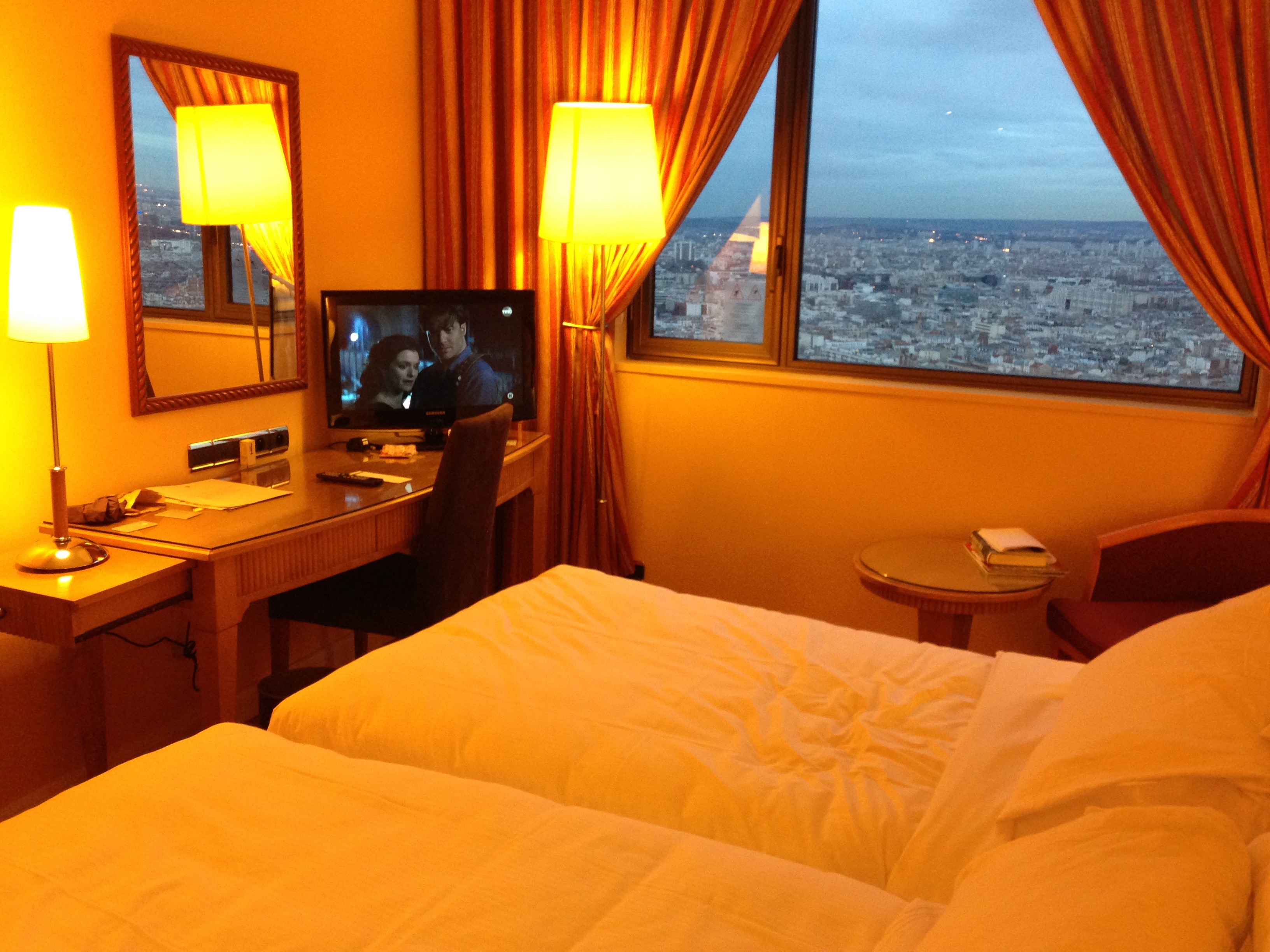 Hyatt Regency Paris Etoile Club Twin 2